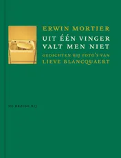 Omslag van Uit een vinger valt men niet