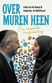 Omslag van Over muren heen