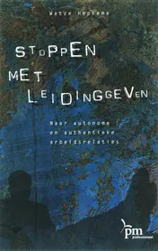 Omslag van Stoppen met leidinggeven