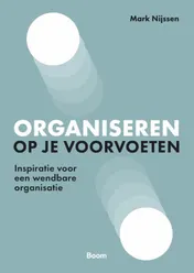 Omslag van Organiseren op je voorvoeten