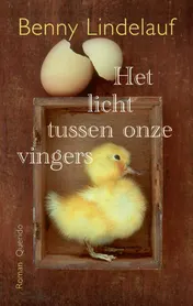 Omslag van Het licht tussen onze vingers