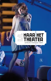 Omslag van Naar het theater