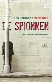 Omslag van De spionnen