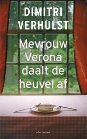 Omslag van Mevrouw Verona daalt de heuvel af