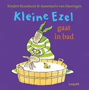 Omslag van Kleine ezel gaat in bad