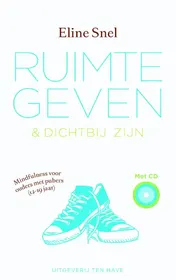 Omslag van Ruimte geven en dichtbij zijn