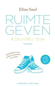 Omslag van Ruimte geven en dichtbij zijn
