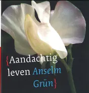Omslag van Aandachtig leven