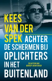 Omslag van Achter de schermen bij oplichters in het buitenland