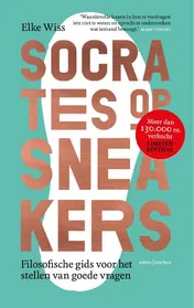 Omslag van Socrates op sneakers
