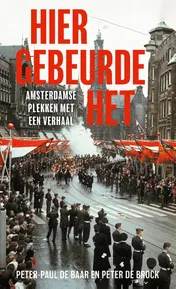 Omslag van Hier gebeurde het