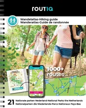 Omslag van Routiq Wandelatlas Nederland - Wandelroutes in 21 nationale parken