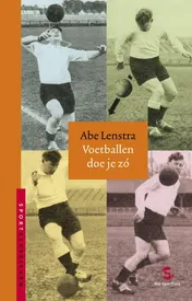 Omslag van Voetballen doe je zo