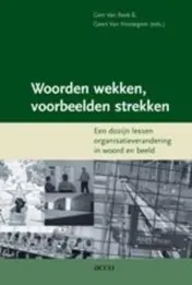 Omslag van Woorden wekken, voorbeelden strekken