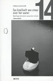 Omslag van Een kind keilt een steen over het water