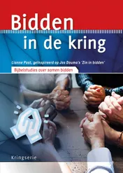 Omslag van Bidden in de kring