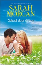 Omslag van Gekust door de zon