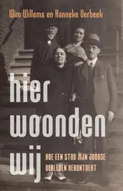 Omslag van Hier woonden wij