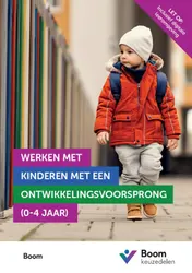 Omslag van Keuzedeel Werken met kinderen met een ontwikkelingsvoorsprong (0-4 jaar) | combipakket