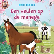 Omslag van Een veulen op de manege