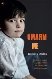 Omslag van Omarm Me