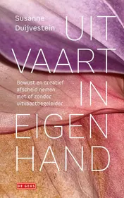 Omslag van Uitvaart in eigen hand