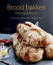 Omslag van Brood bakken met zuurdesem