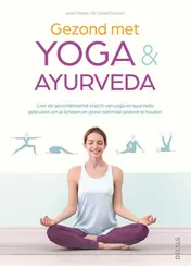 Omslag van Gezond met yoga en ayurveda