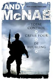 Omslag van Total control, Crisis Four, De huurling