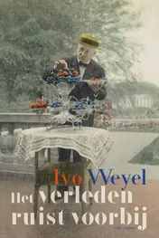 Omslag van Het verleden ruist voorbij