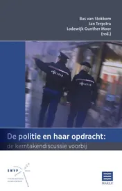Omslag van De politie en haar opdracht