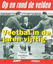 Omslag van Voetbal in de jaren vijftig