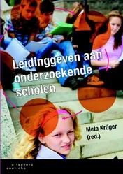 Omslag van Leidinggeven aan onderzoekende scholen