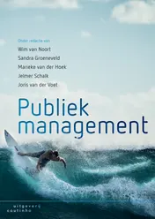 Omslag van Publiek management