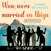 Omslag van Wow, we're married on Ibiza