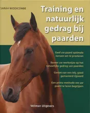 Omslag van Training en natuurlijk gedrag bij paarden