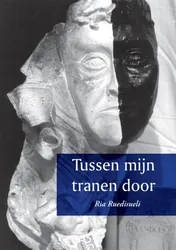 Omslag van Tussen mijn tranen door