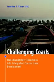 Omslag van Challenging Coasts
