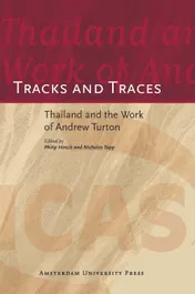 Omslag van Tracks and traces