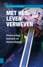 Omslag van Met het leven verweven