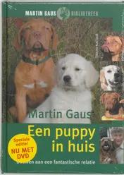 Omslag van Een puppy in huis