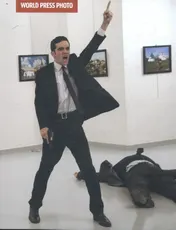 Omslag van World Press Photo 2017