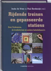 Omslag van Rijdende treinen en gepasseerde stations