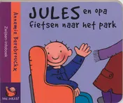 Omslag van Jules en opa fietsen naar het park
