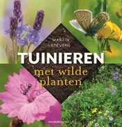 Omslag van Tuinieren met wilde planten