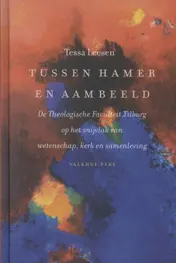 Omslag van Tussen hamer en aanbeeld