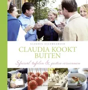 Omslag van Claudia kookt buiten