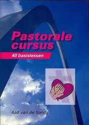 Omslag van Pastorale cursus 40 basislessen