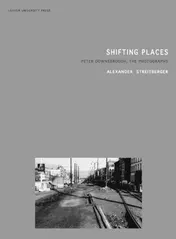 Omslag van Shifting places
