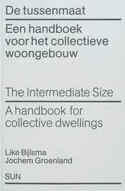 Omslag van De tussenmaat = The intermediate size